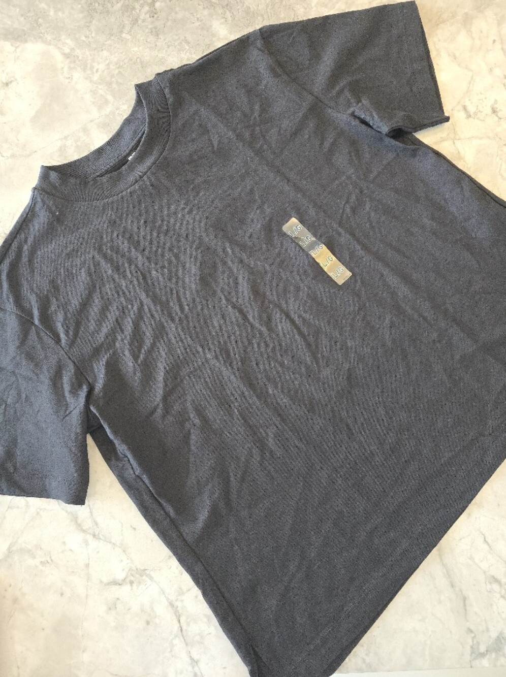 BNWT Uniqlo Airism Black Short Sleeve Crewneck Tee - Womens Large